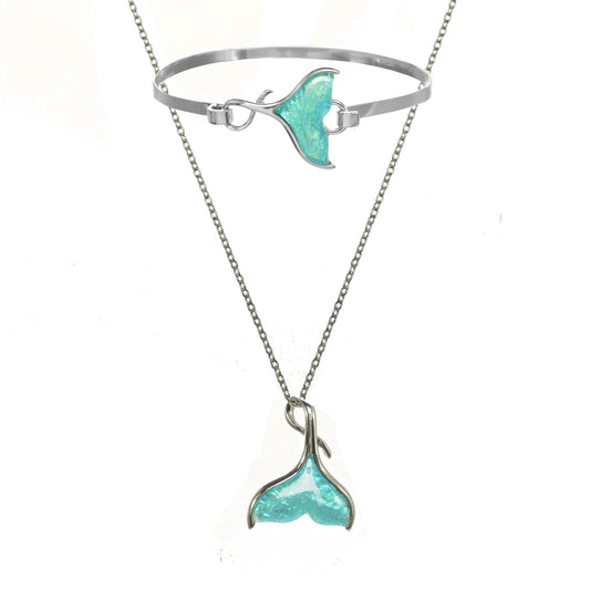 Whale Tail Pendant Necklace